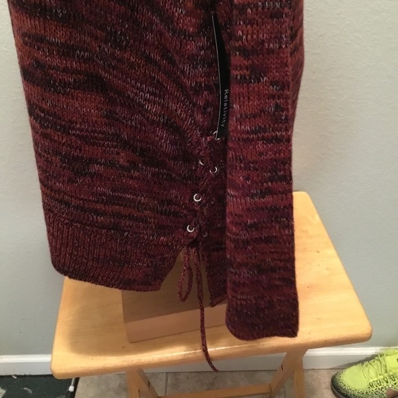 RELATIVITY XL NWT crewneck Pullover sweater - Picture 10 of 13